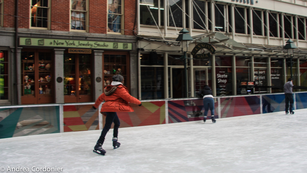 Ice skating rinks in New York City, South Street Seaport